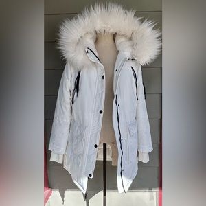 BCBGMaxazria Large White (Snow) Puffer Coat Knee Length Faux Fur Hood